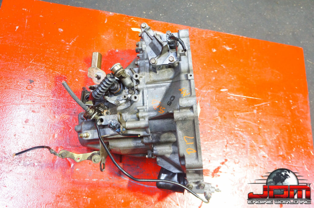 JDM 2001-2005 Honda Civic D17A 5 Speed Manual Transmission