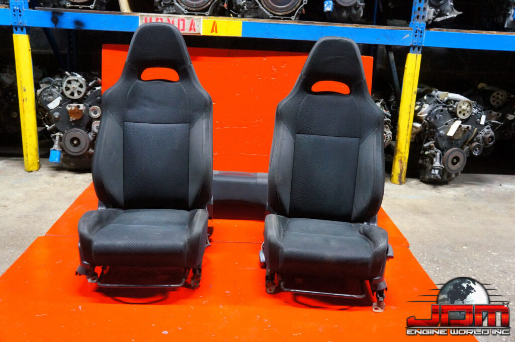 2006-2007 Subaru WRX Hawkeye Front & Rear Seats NO REAR BRACEBACK