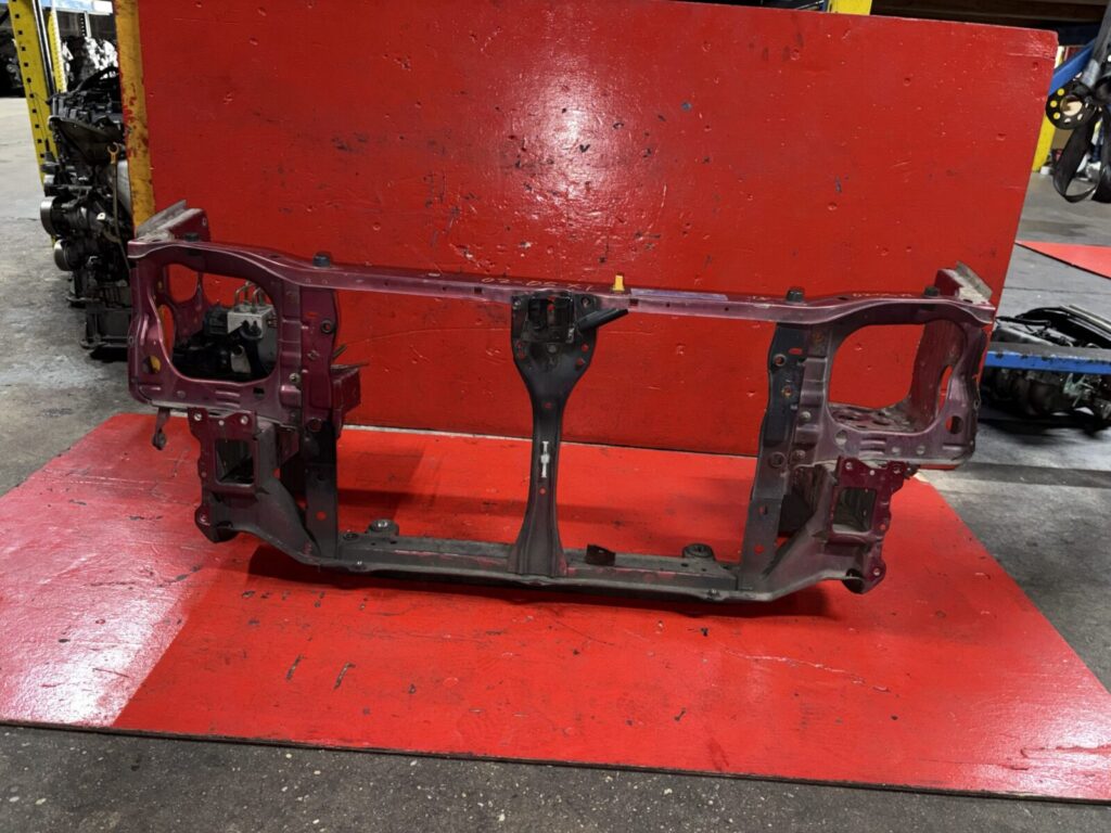 2002-2005 Subaru Forester SG5 SG9 XT Radiator Support